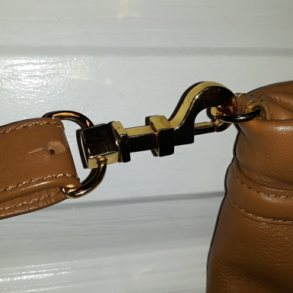 Tory Burch "Amanda" Fold Over Leather Crossbody Bag - Picture 7 of 17